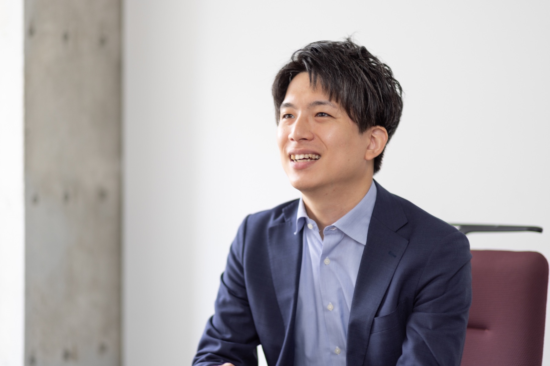 インタビューに答えるY.Kさん