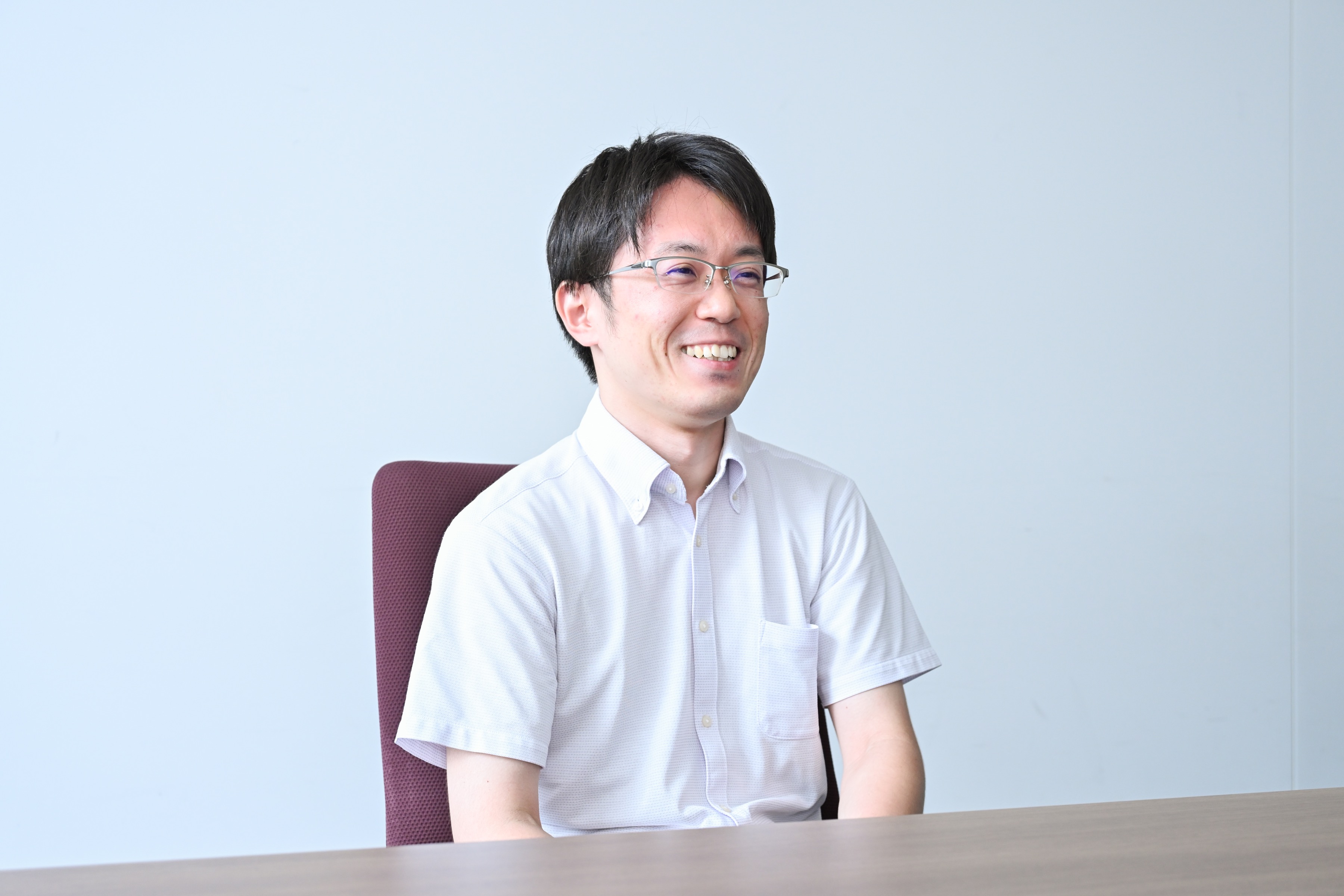 オフィスで働くA.Tさん